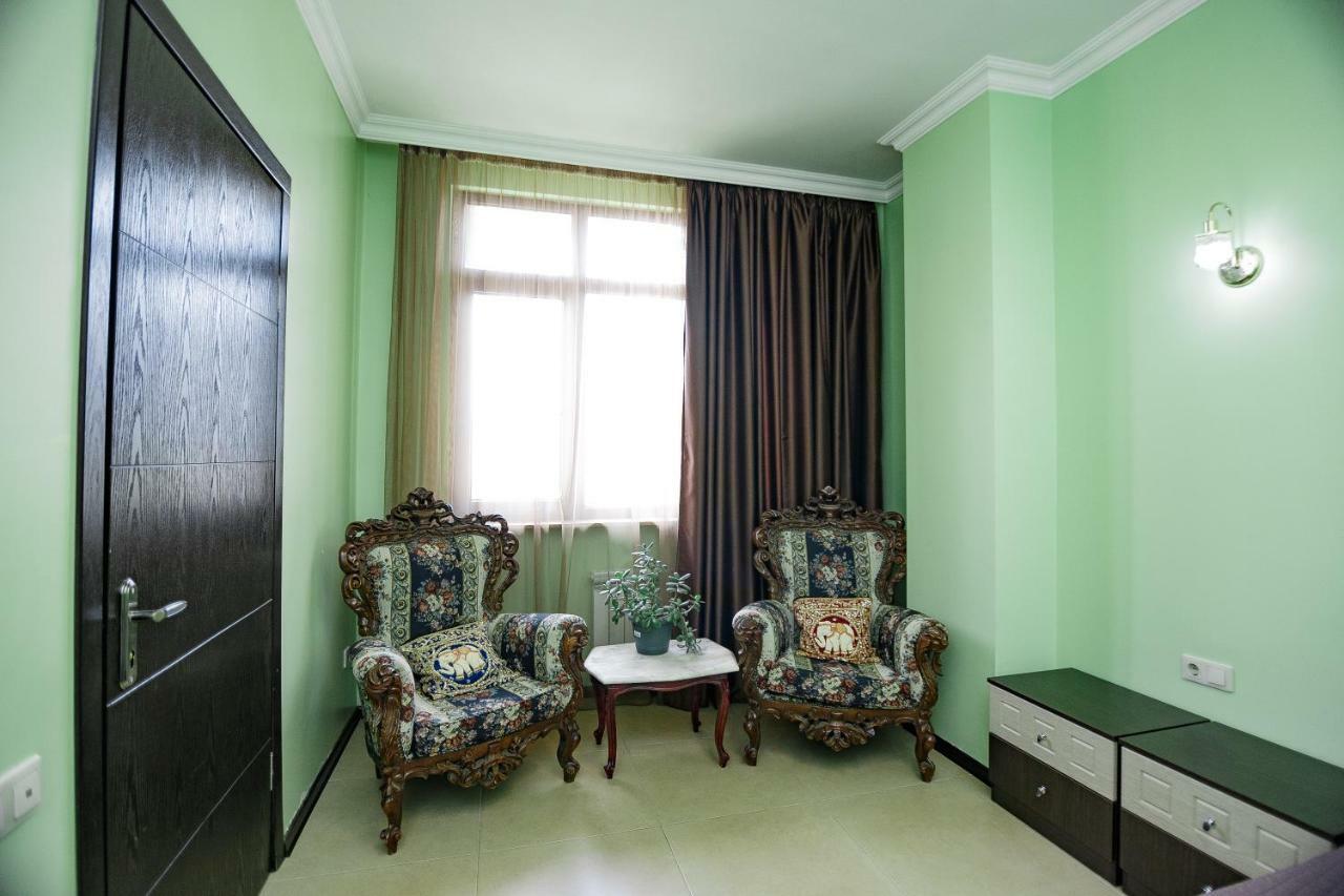 Apartment On Javakhishvili Batum Dış mekan fotoğraf