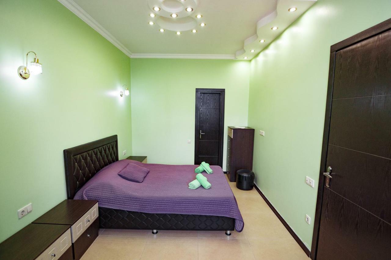 Apartment On Javakhishvili Batum Dış mekan fotoğraf