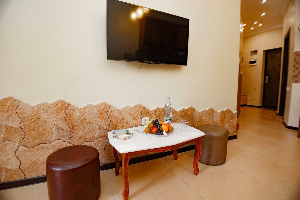 Apartment On Javakhishvili Batum Dış mekan fotoğraf